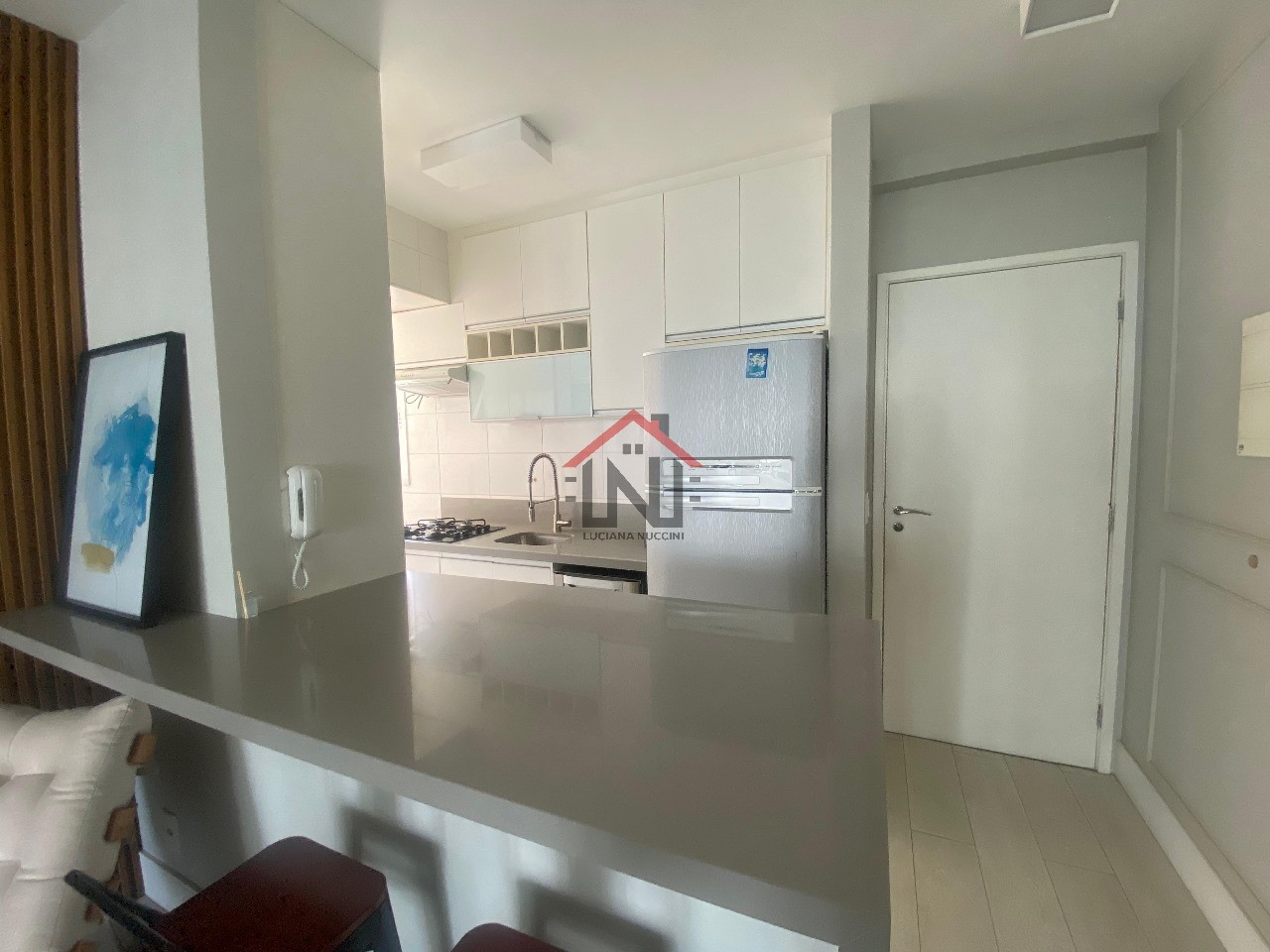 Apartamento de Luxo para Locação em Pinheiros - São Paulo-SP: 2 Quartos, 1 Suíte, 2 Banheiros, 2 Vagas, 68m² de Área.