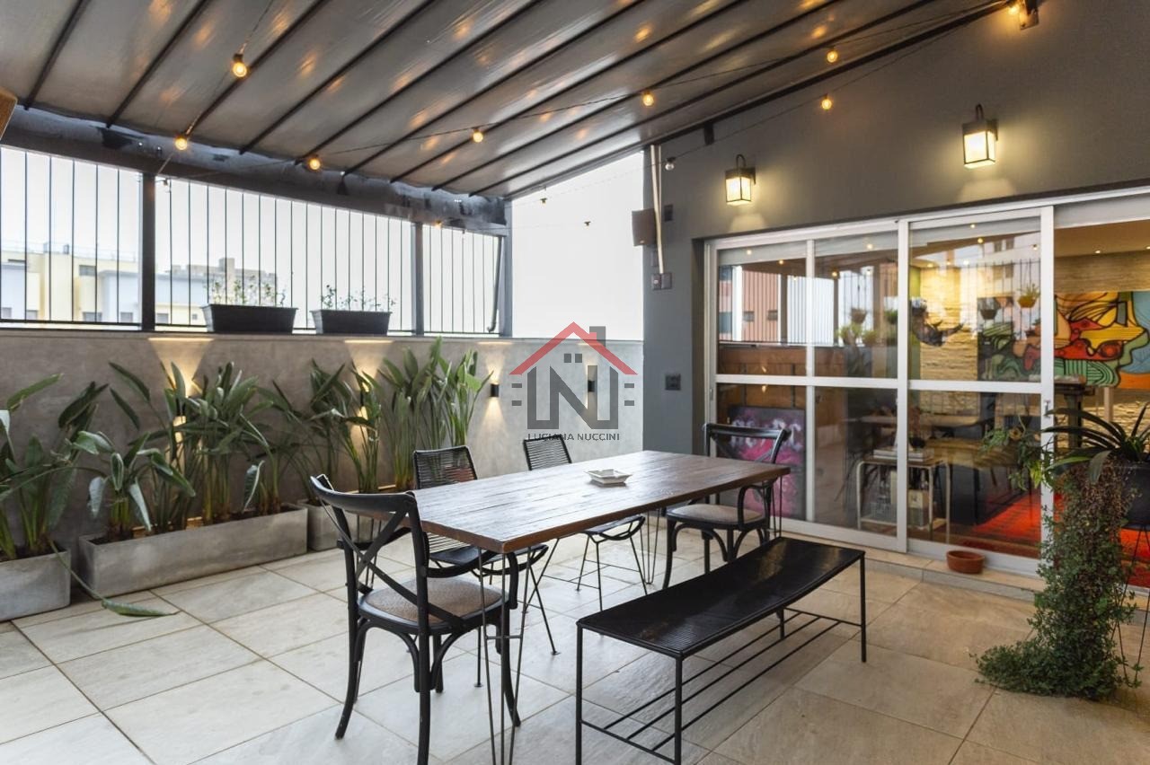 Imperdível cobertura de luxo em São Paulo-SP, Perdizes: 3 quartos, 2 suítes, 2 salas, 3 banheiros, 2 vagas, 234m². Confira!