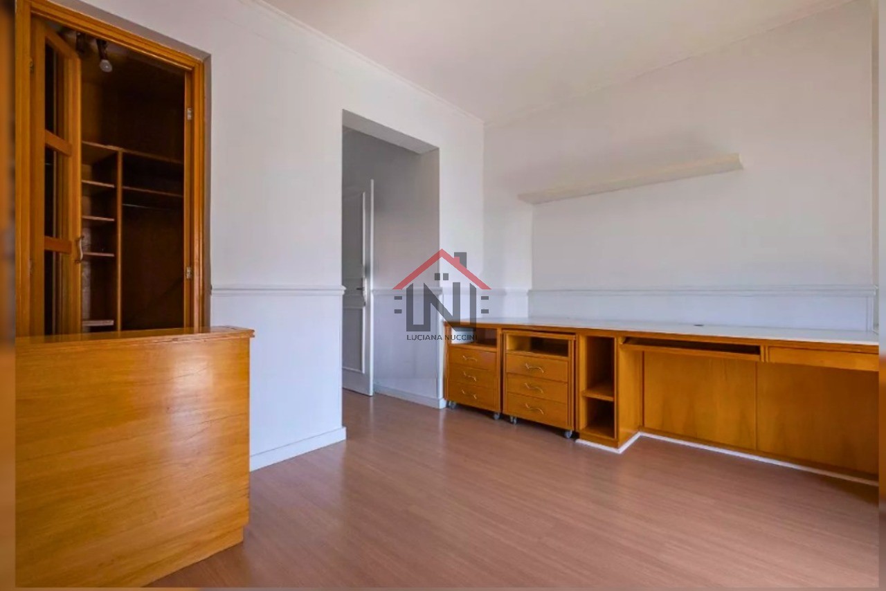 Imóvel de luxo na Vila Madalena: Apartamento com 3 suítes, 285m² e 4 vagas de garagem em São Paulo-SP