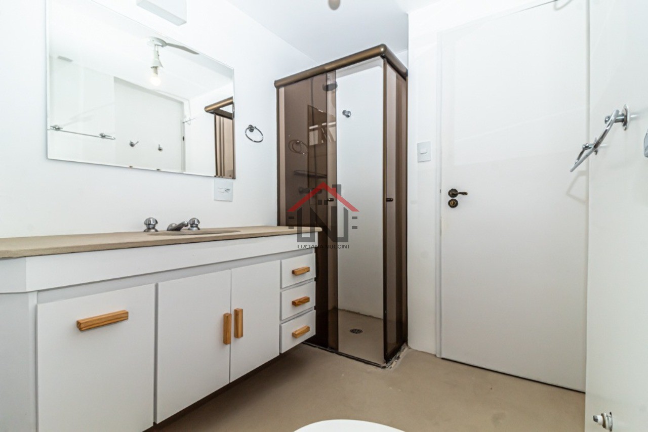 Apartamento de Luxo na Vila Mariana: 2 Quartos, 1 Suíte, 3 Banheiros, 137 m² - São Paulo-SP