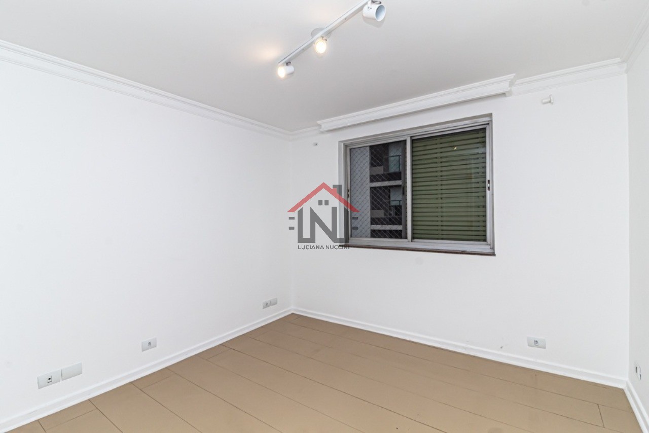 Apartamento de Luxo na Vila Mariana: 2 Quartos, 1 Suíte, 3 Banheiros, 137 m² - São Paulo-SP
