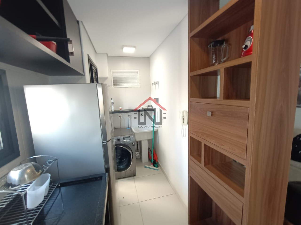 Apartamento para locação em Pinheiros - São Paulo-SP: 2 quartos, 1 banheiro, 2 vagas, 70m² de área!