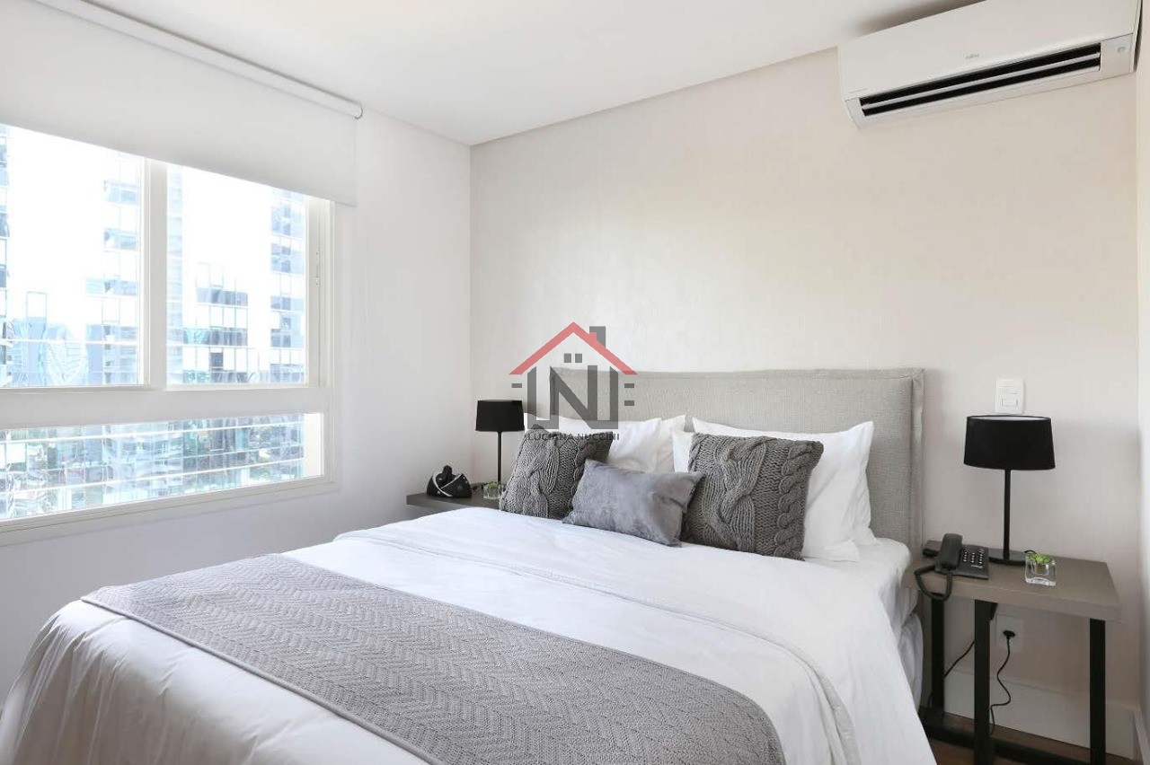 Apartamento para locação de alto padrão na Cidade Monções, São Paulo: 1 quarto, 1 sala, 2 banheiros, 1 vaga - 70m²