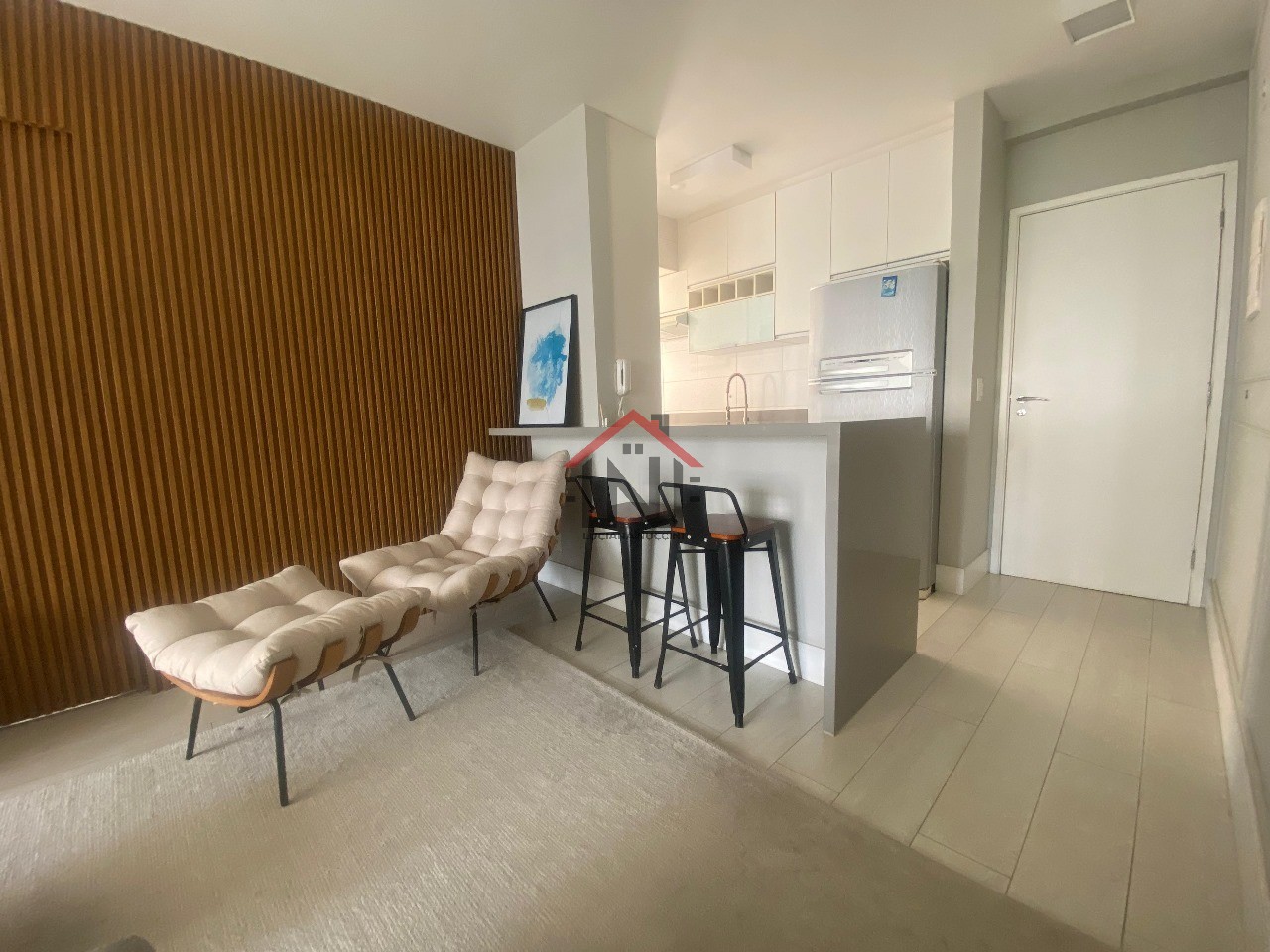 Apartamento de Luxo para Locação em Pinheiros - São Paulo-SP: 2 Quartos, 1 Suíte, 2 Banheiros, 2 Vagas, 68m² de Área.