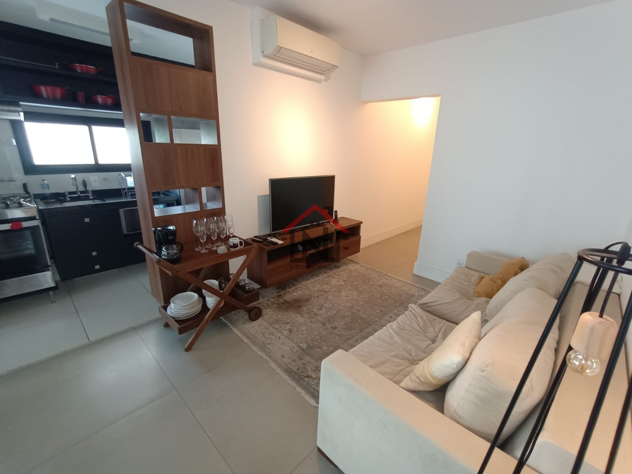 Apartamento para locação em Pinheiros - São Paulo-SP: 2 quartos, 1 banheiro, 2 vagas, 70m² de área!