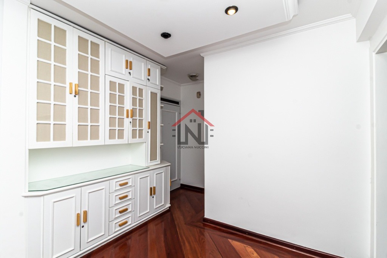 Apartamento de Luxo na Vila Mariana: 2 Quartos, 1 Suíte, 3 Banheiros, 137 m² - São Paulo-SP
