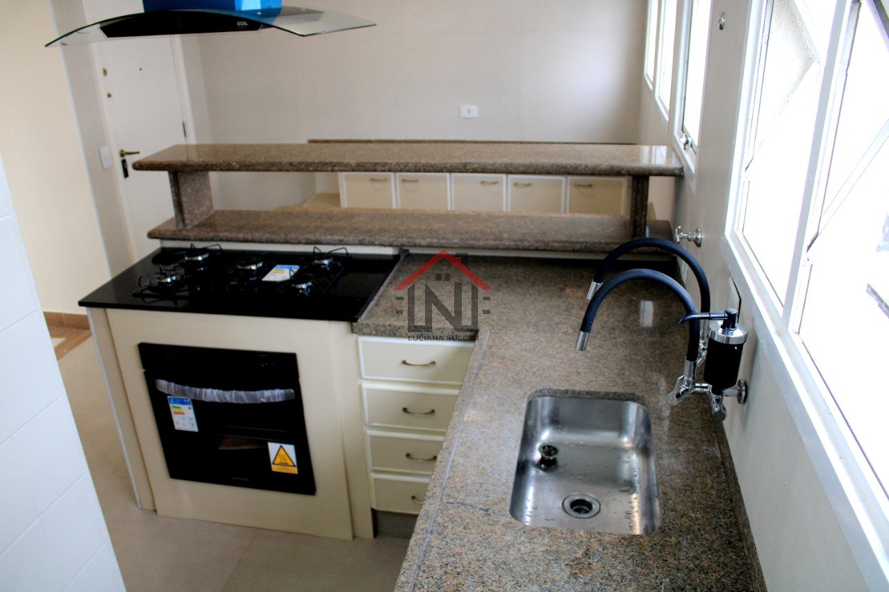 Imperdível oportunidade de adquirir apartamento de luxo na Vila Olímpia, SP: 3 quartos, 1 suíte, 4 banheiros, 2 vagas de garagem, 205 m².