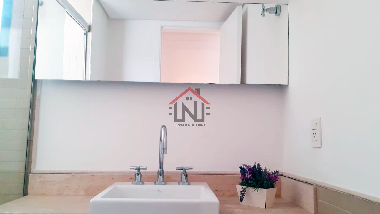Aluguel de Apartamento de Luxo em Pinheiros, São Paulo-SP: 2 Quartos, 1 Suíte, 3 Banheiros, 2 Vagas, 85 m²!