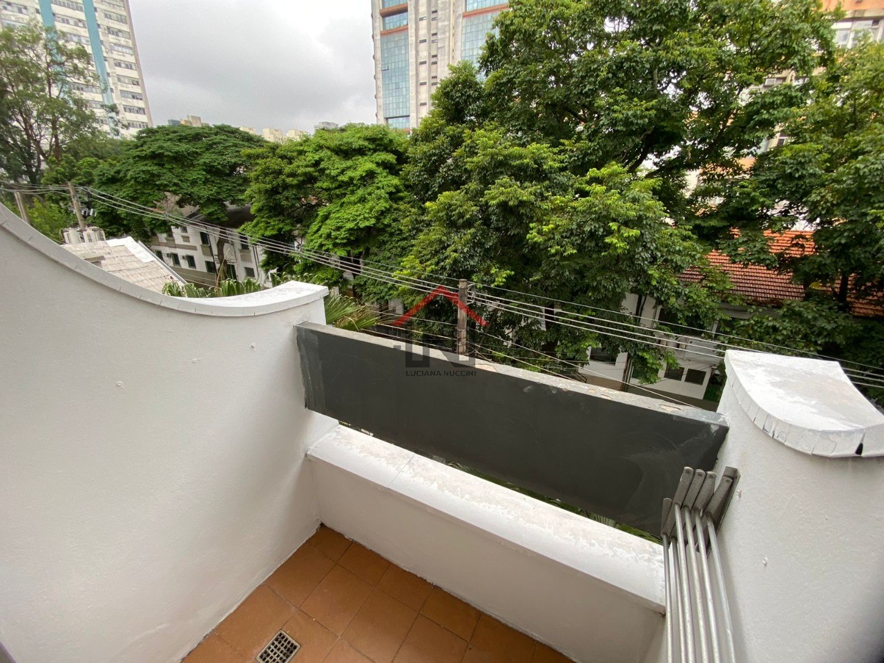 Studio para Locação na Vila Clementino - 25m², 1 Sala, 1 Banheiro, 1 Vaga - São Paulo-SP