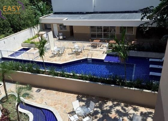 Apartamento à venda com 2 quartos, 60m² - Foto 5