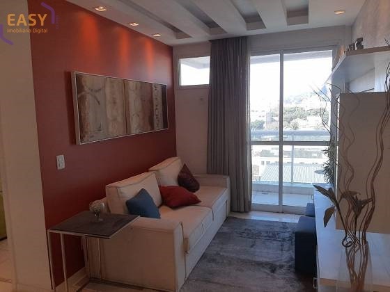 Apartamento à venda com 2 quartos, 60m² - Foto 7