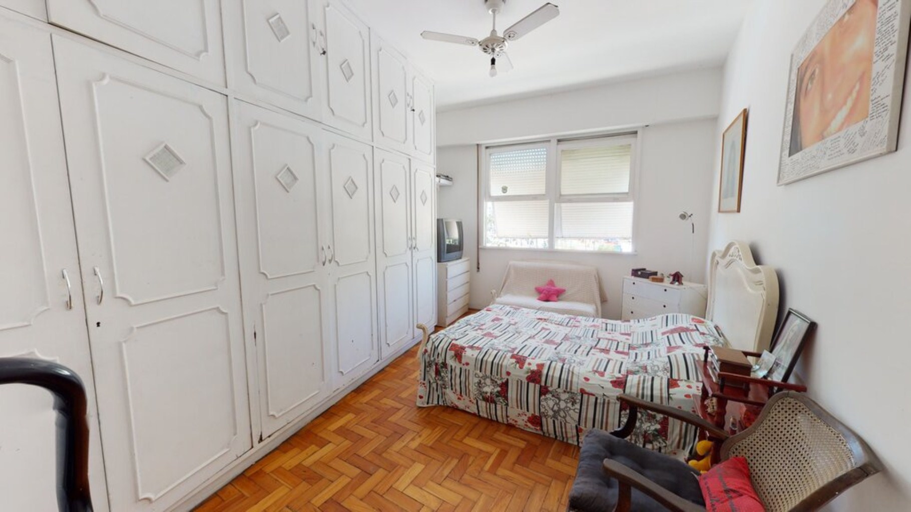 Apartamento à venda com 3 quartos, 146m² - Foto 3