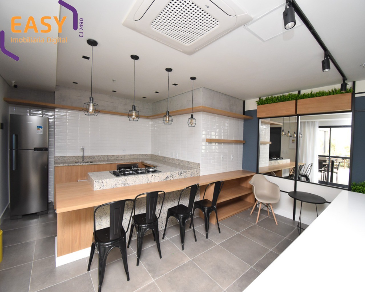 Apartamento à venda com 2 quartos, 8895m² - Foto 2
