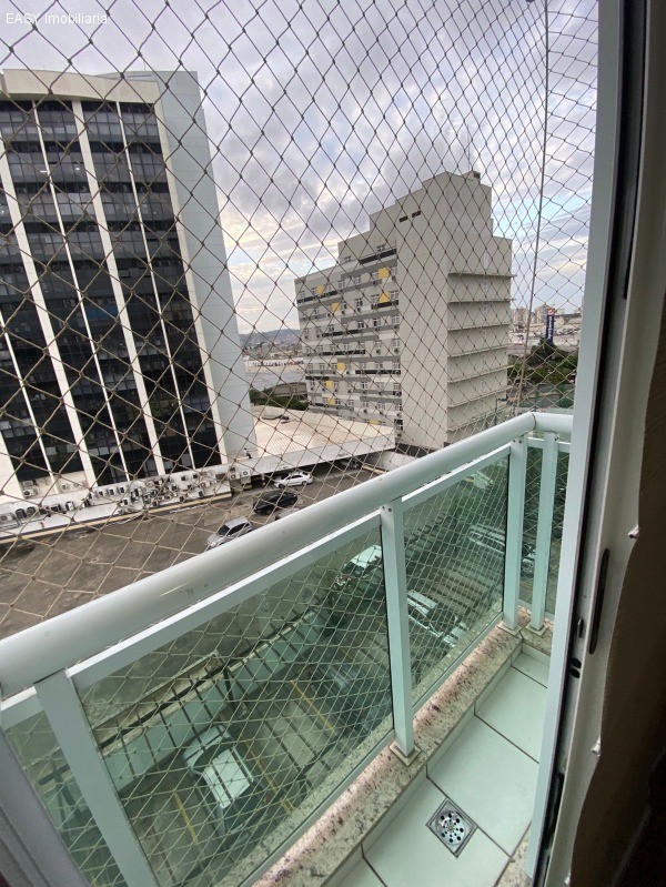 Apartamento à venda com 3 quartos, 86m² - Foto 19
