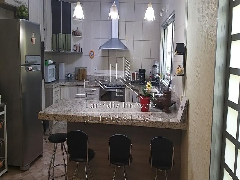 Sobrado à venda com 4 quartos, 343m² - Foto 2