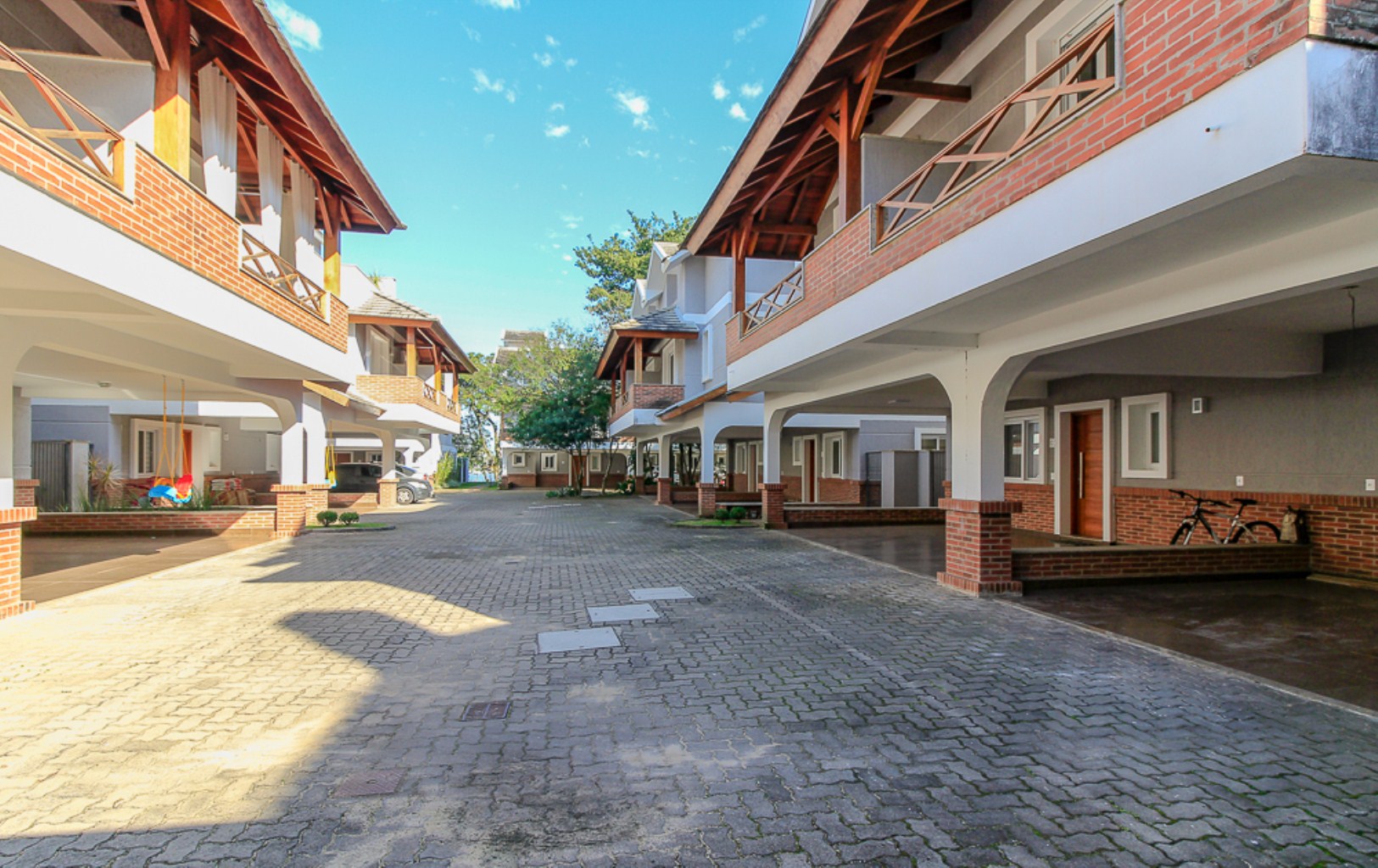 Casa, 3 quartos, 241 m² - Foto 11