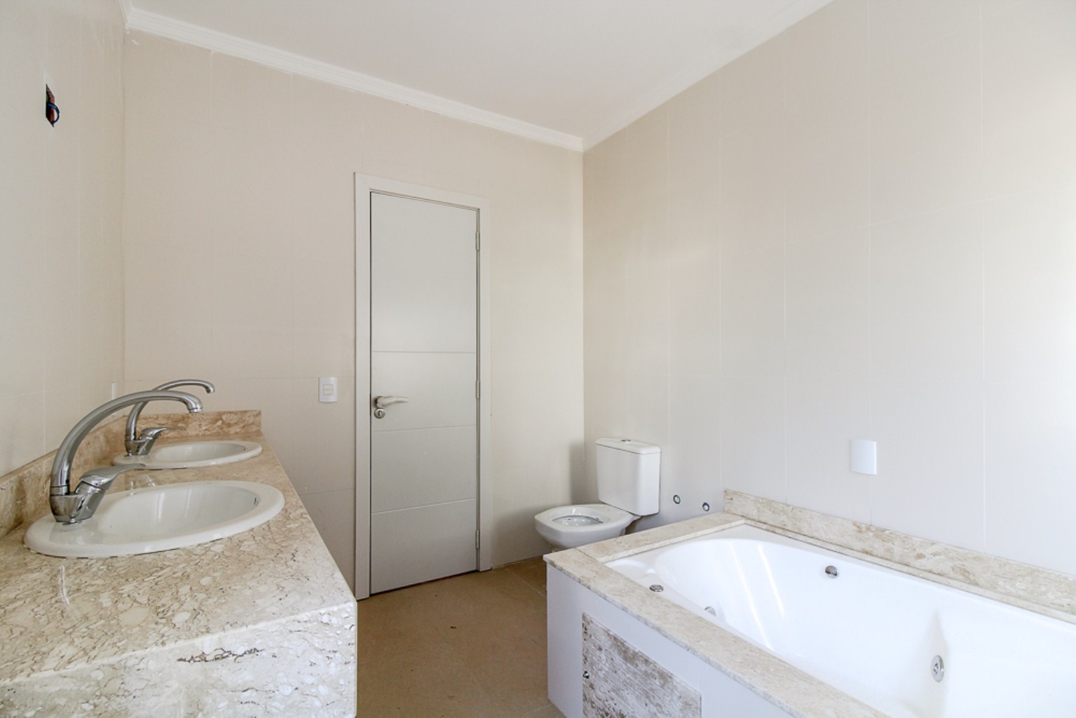 Casa, 3 quartos, 241 m² - Foto 30