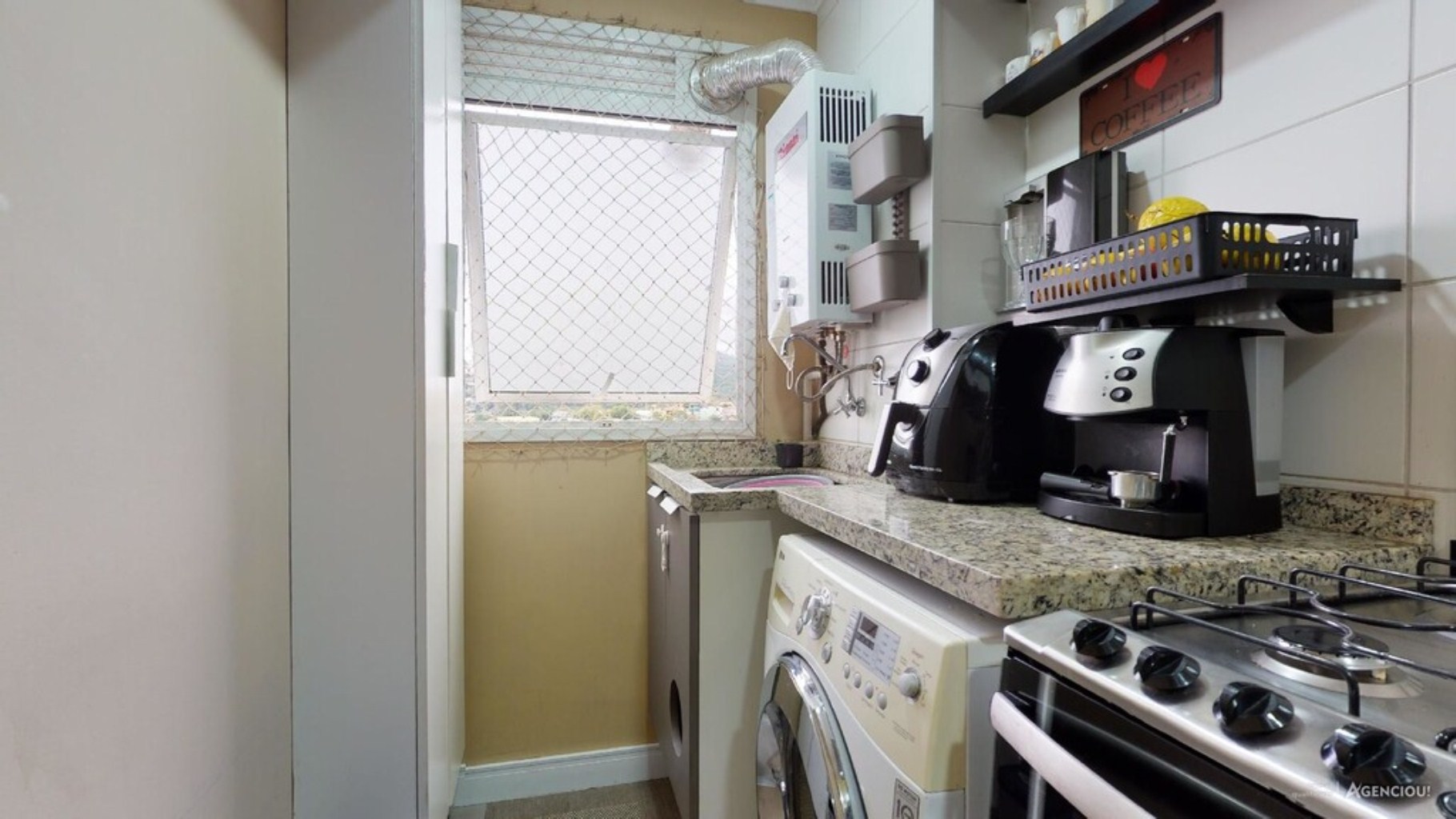 Apartamento à venda com 3 quartos, 71m² - Foto 24