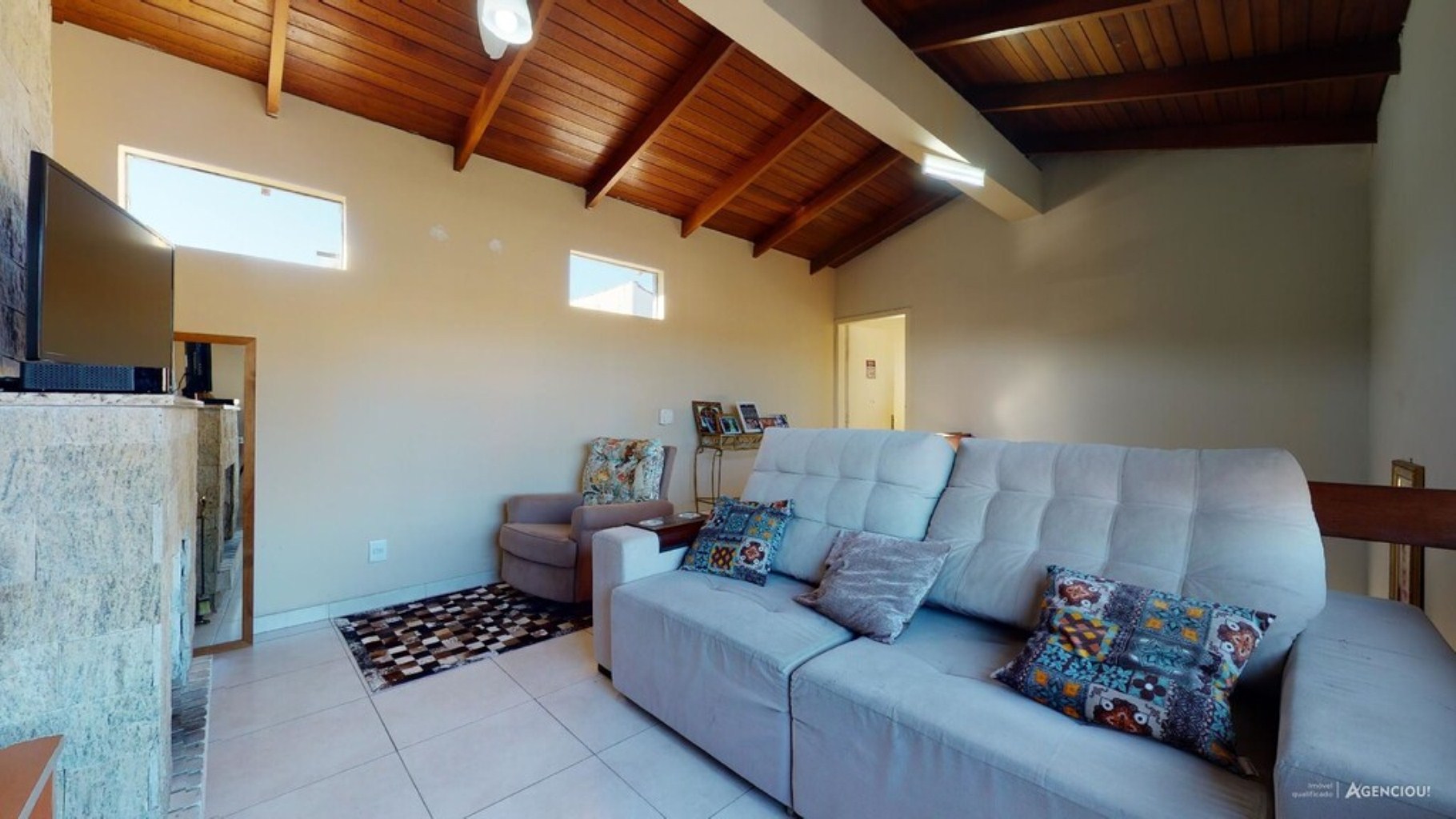 Casa, 4 quartos, 109 m² - Foto 1