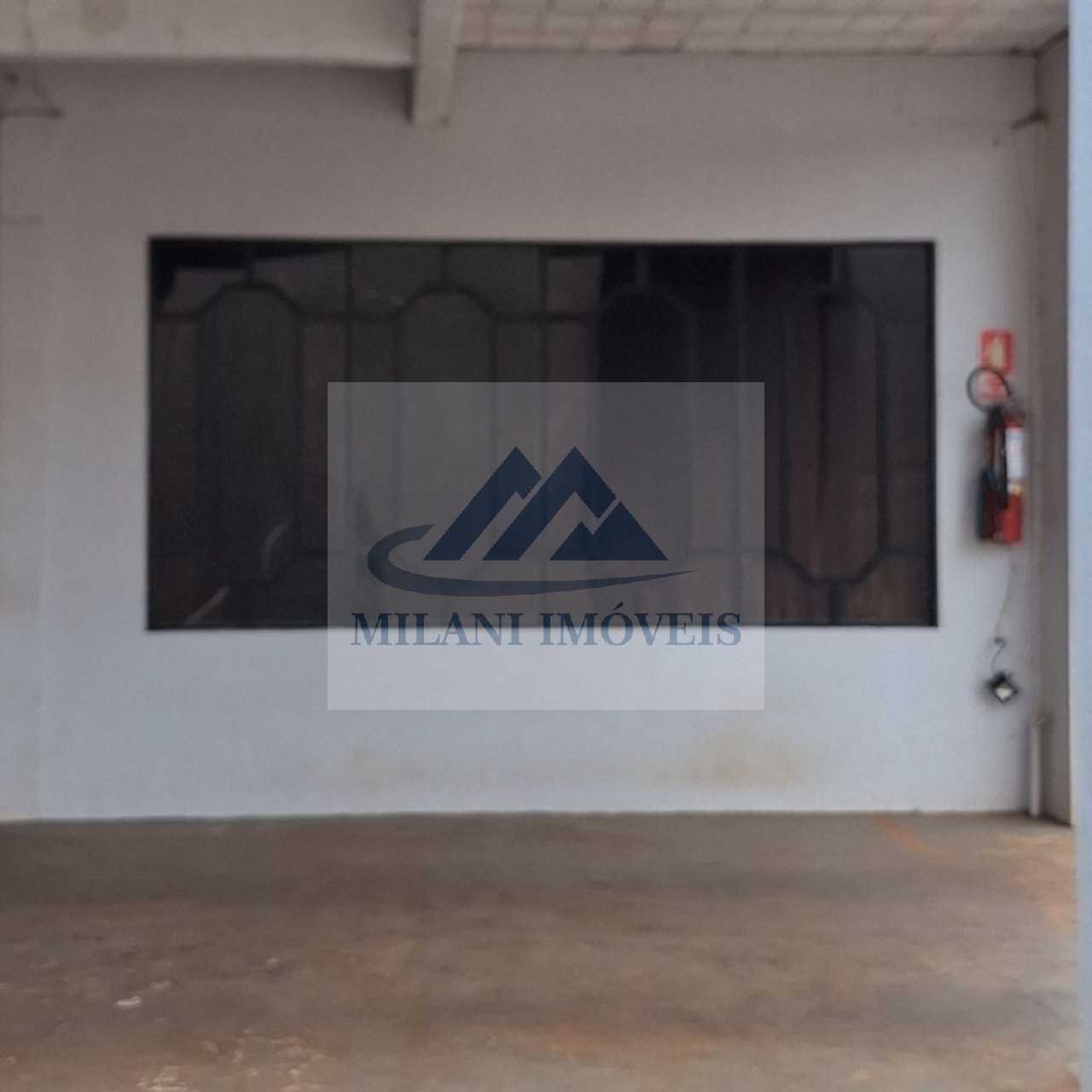 Sala comercial para locação!!! 1 sala, 1 banheiro, 1 churras