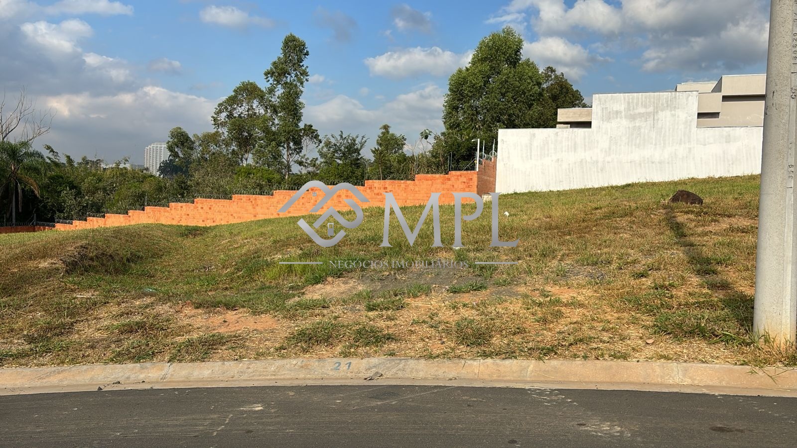 Terreno, 438 m² - Foto 1
