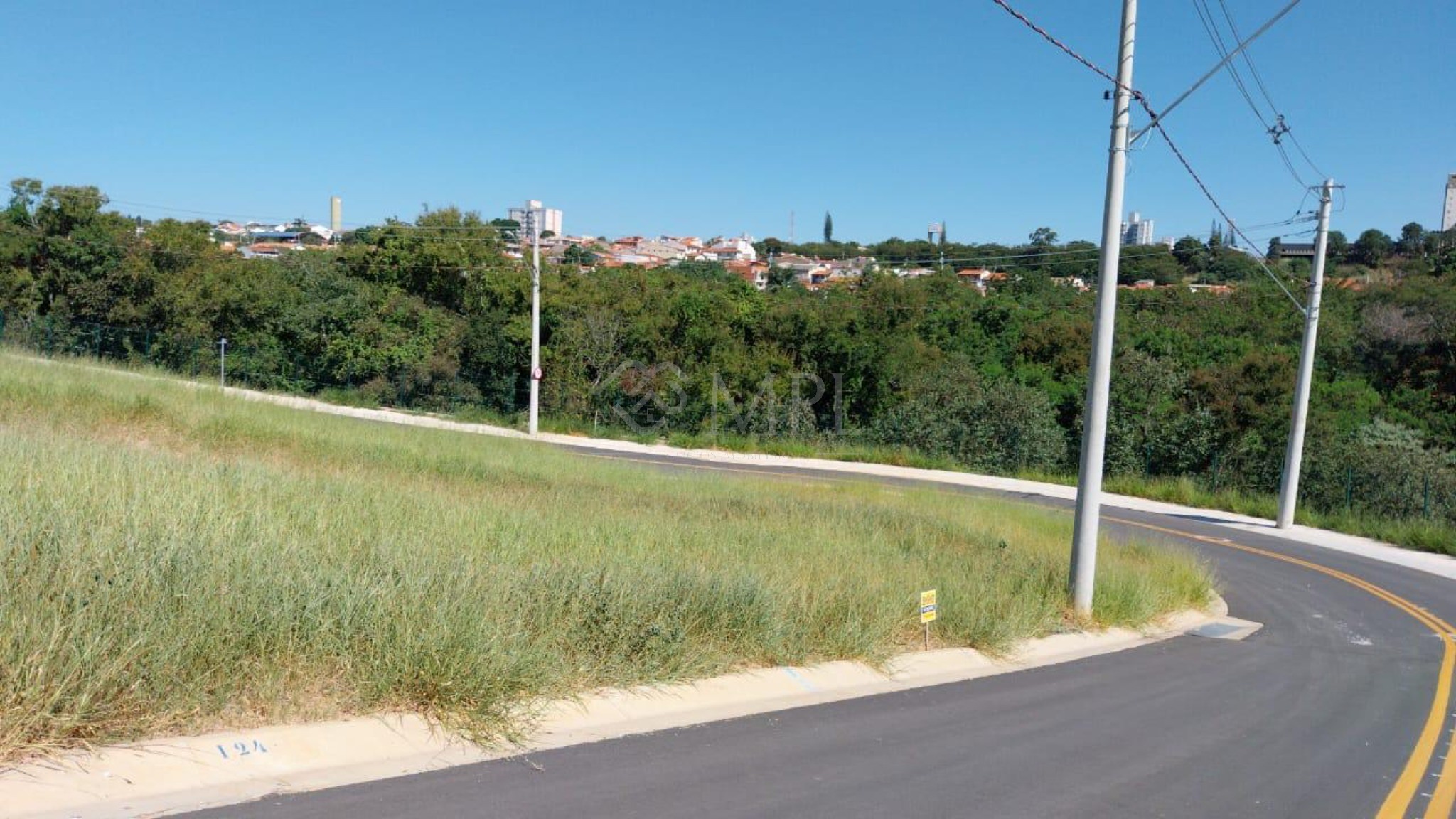 Terreno, 200 m² - Foto 2