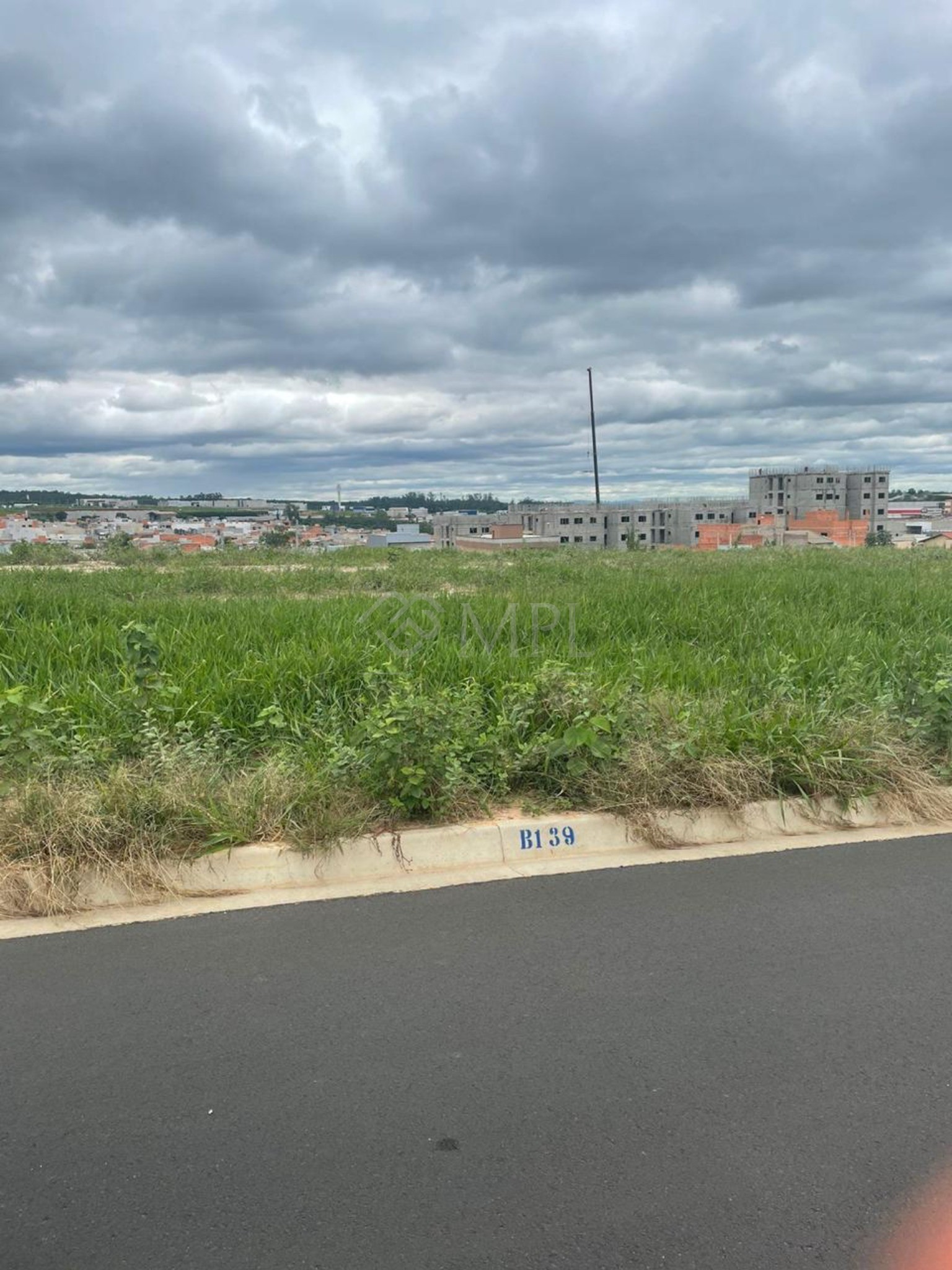 Terreno, 150 m² - Foto 1