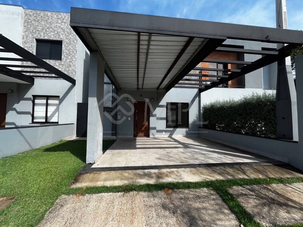Sobrado em Condominio Park Real — 3 Quartos, 2 Vagas