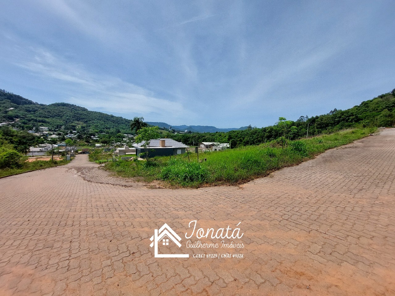 Terreno à venda em feliz-rs, bairro vale do hermes, com 450m