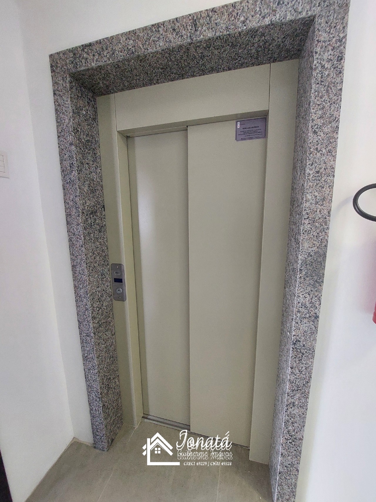 Apartamento à venda em feliz-rs, bairro matiel: 2 quartos, 1