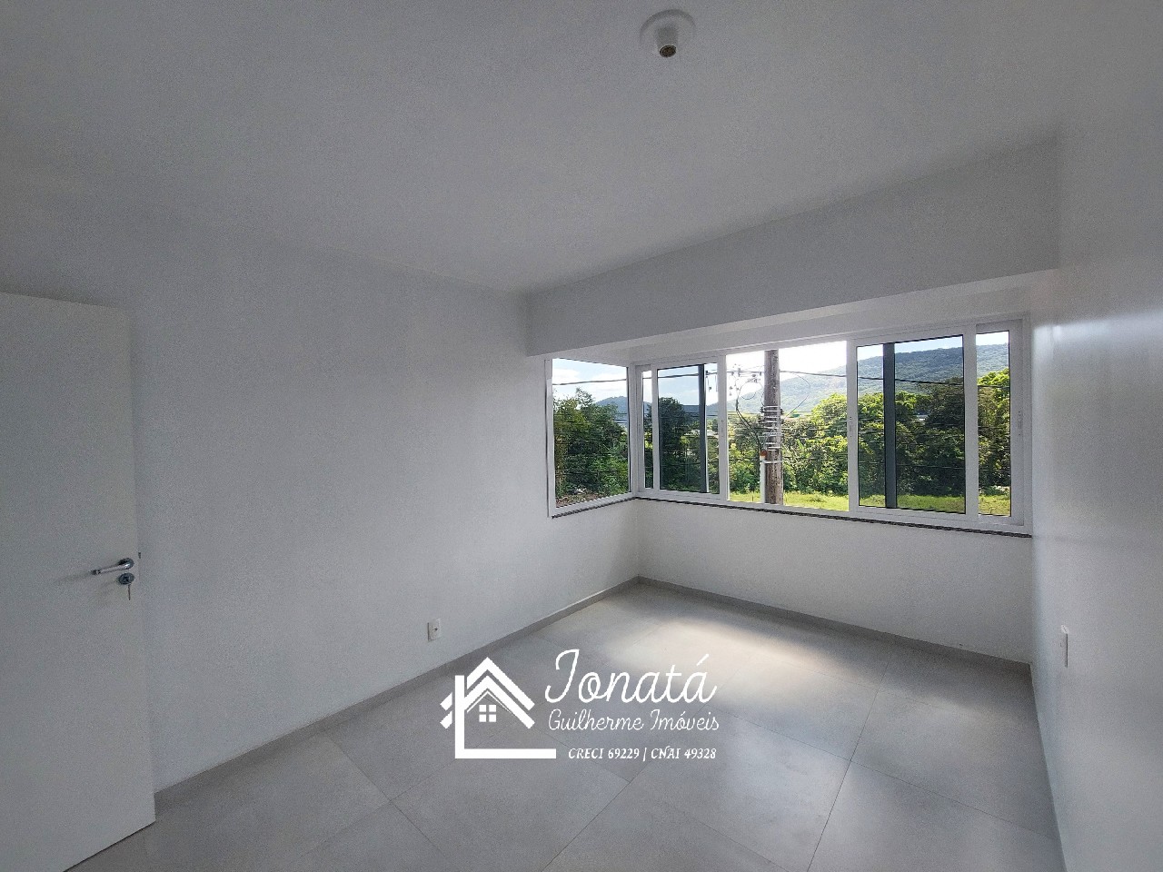 Apartamento à venda em Feliz-RS, bairro Matiel: 2 quartos, 1 suíte, 1 sala, 1 banheiro, 1 vaga de garagem, 93,12m². Venha conferir!