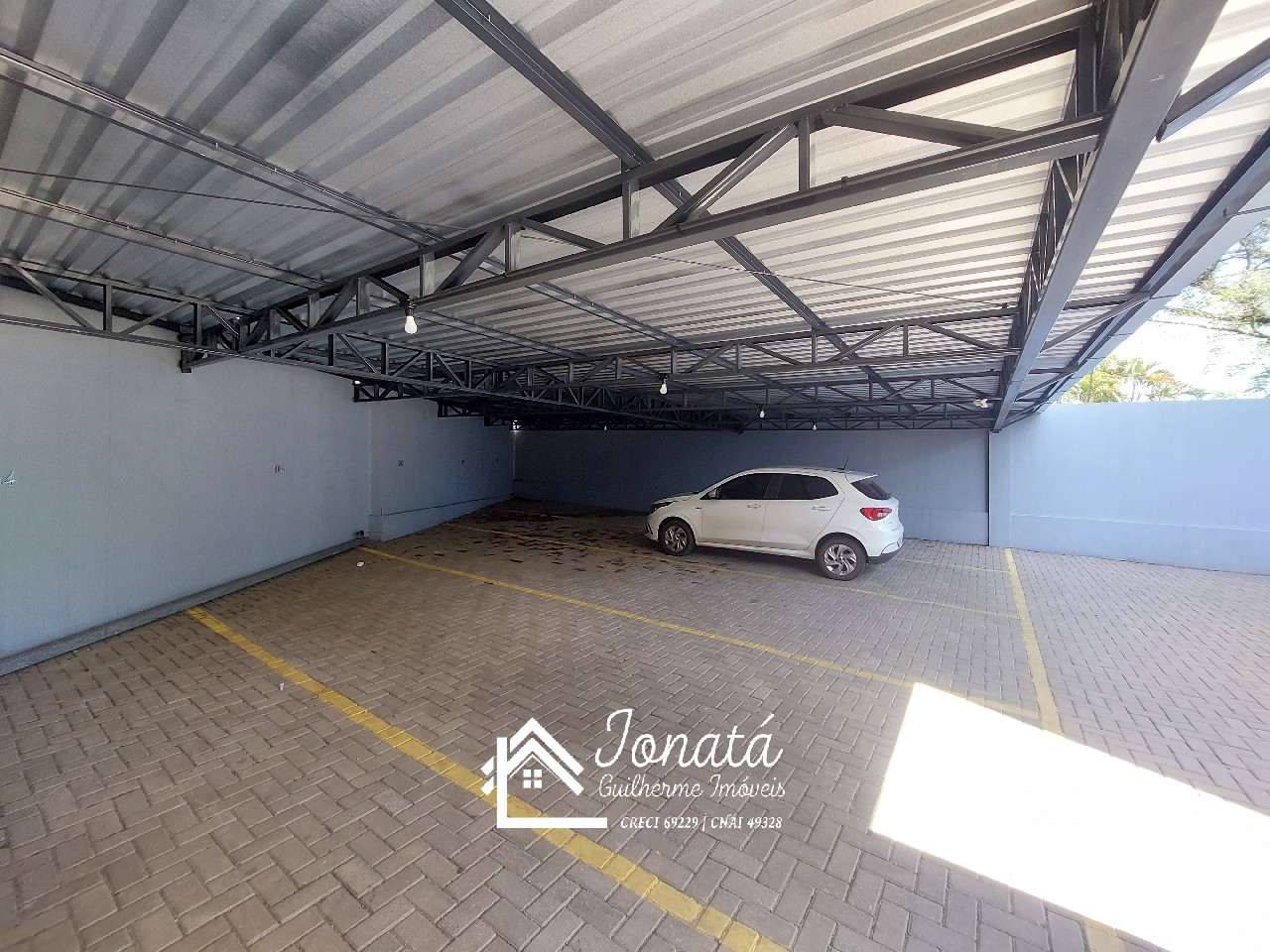 Apartamento à venda em Feliz-RS, bairro Matiel: 2 quartos, 1 sala, 1 banheiro, 1 vaga de garagem, 106,16 m² de área.