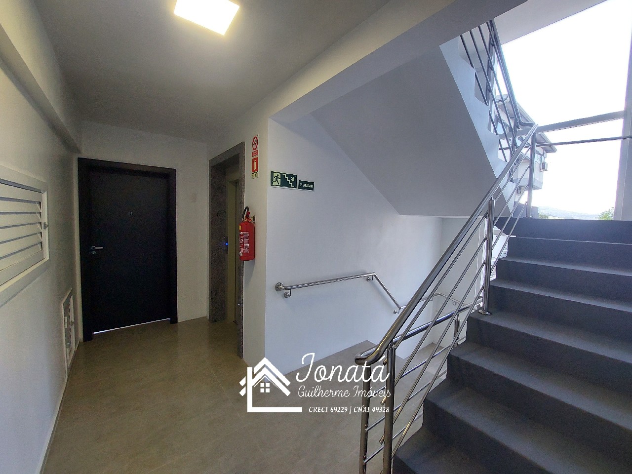 Apartamento à venda em Feliz-RS, bairro Matiel: 2 quartos, 1 suíte, 1 sala, 1 banheiro, 1 vaga de garagem, 93,12m². Venha conferir!
