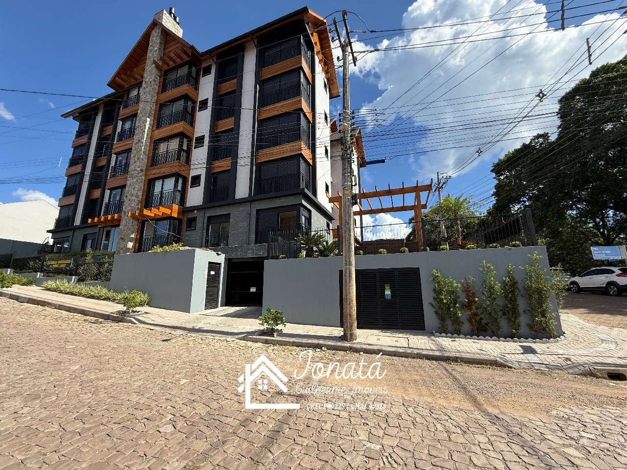 Apartamento de 2 quartos com 2 suítes e vaga de garagem na p