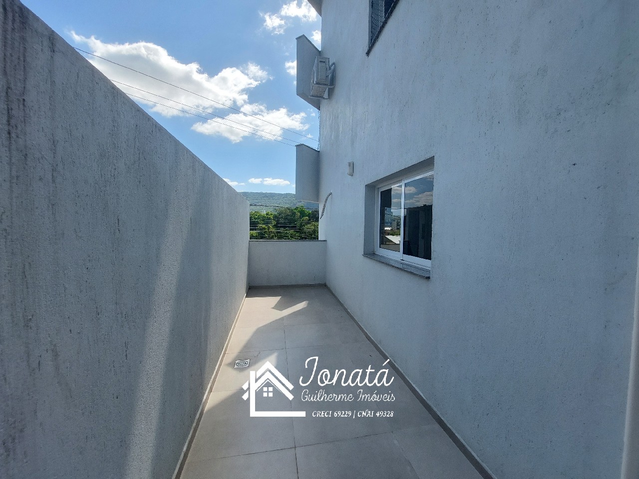 Apartamento à venda em Feliz-RS, bairro Matiel: 2 quartos, 1 sala, 1 banheiro, 1 vaga de garagem, 106,16 m² de área.