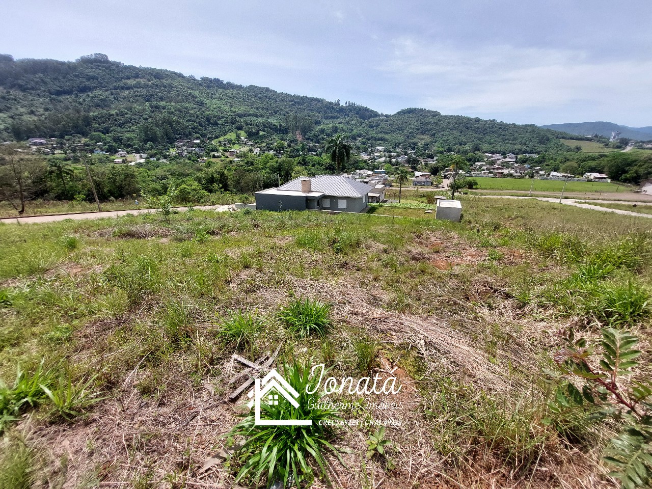 Terreno à venda em feliz-rs, bairro vale do hermes, com 450m