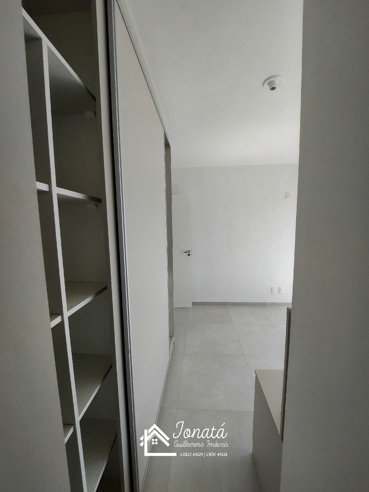 Apartamento à venda em Feliz-RS, bairro Matiel: 2 quartos, 1 sala, 1 banheiro, 1 vaga de garagem, 106,16 m² de área.