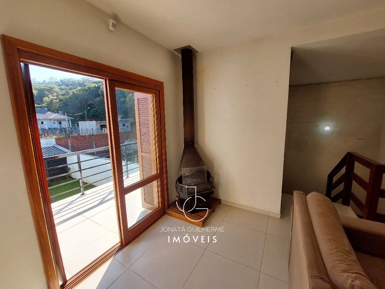 Imperdível: Casa à venda em Bom Princípio-RS, bairro Santa Teresinha, 2 quartos, 2 salas, 2 banheiros, 2 vagas, 130,22 m².