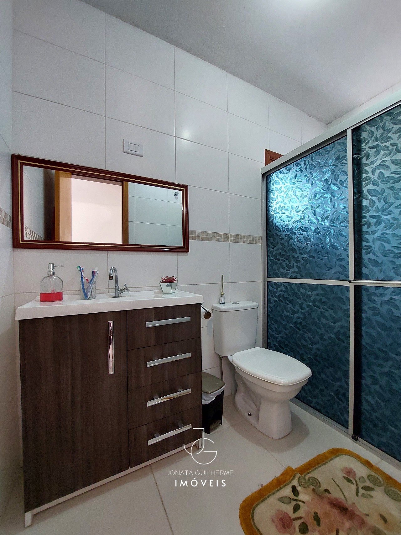 Imperdível: Casa à venda em Bom Princípio-RS, bairro Santa Teresinha, 2 quartos, 2 salas, 2 banheiros, 2 vagas, 130,22 m².