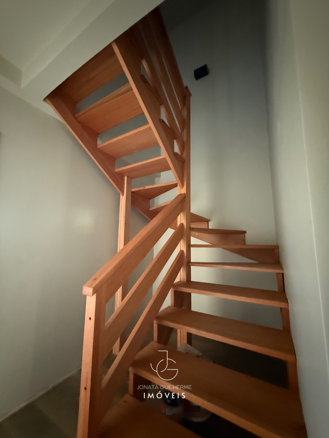Apartamento à venda em feliz-rs, vila rica: 3 quartos, 1 suí