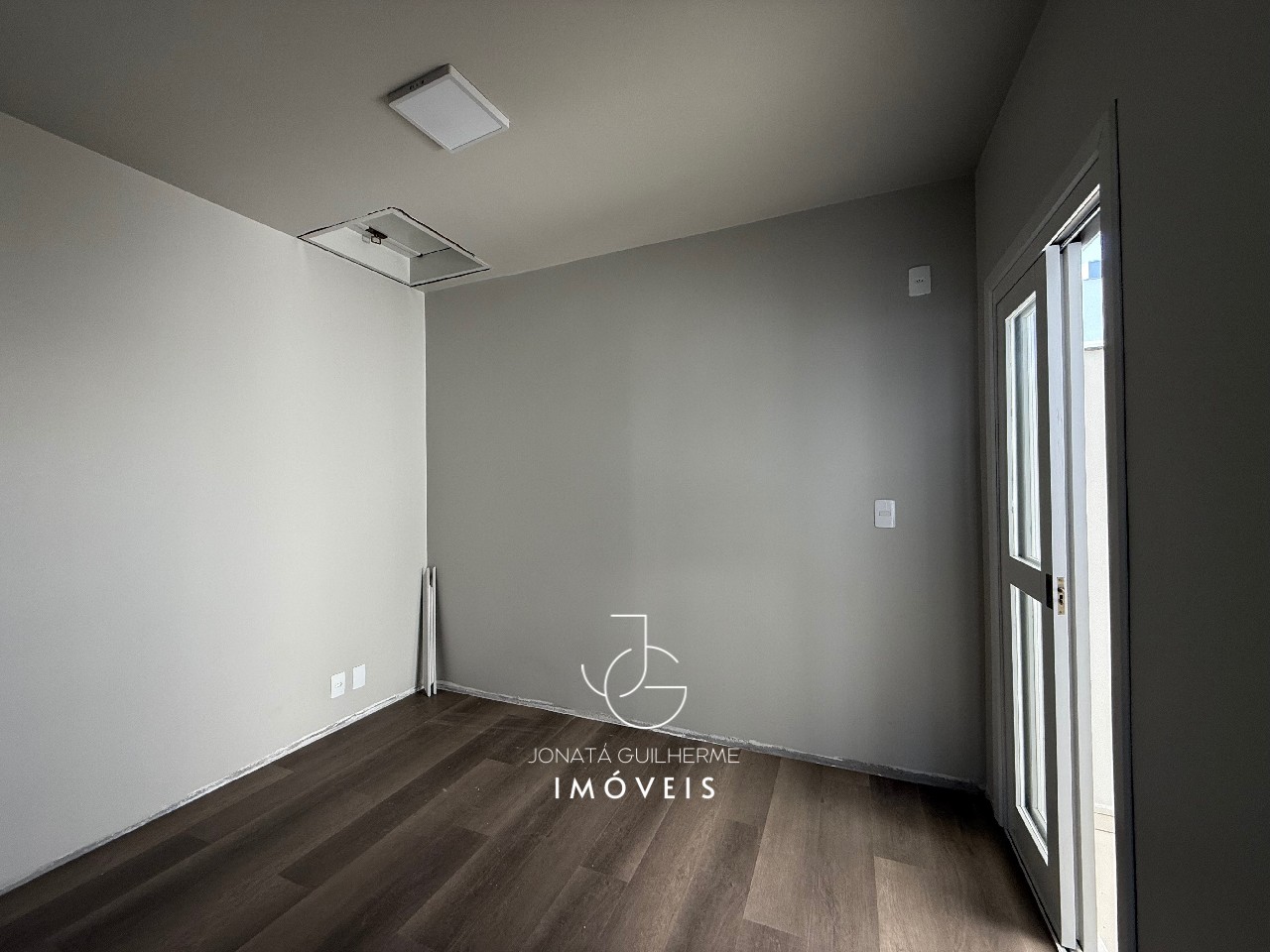 Apartamento à venda em feliz-rs, vila rica: 3 quartos, 1 suí