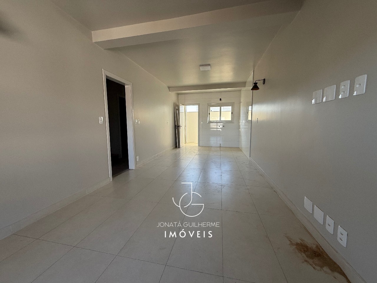 Apartamento à venda em feliz-rs, vila rica: 3 quartos, 1 suí