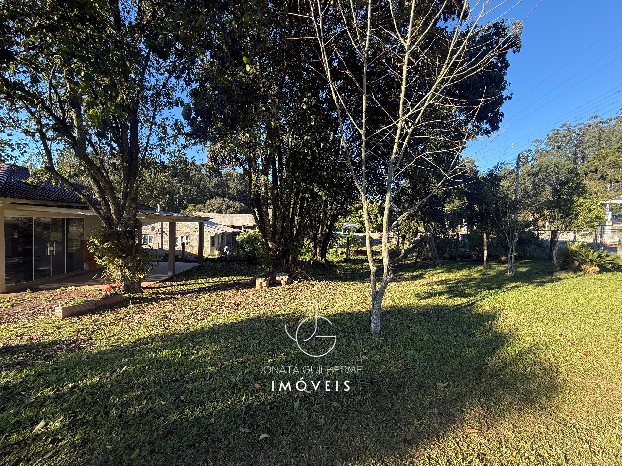 Oportunidade única: Sítio à venda em Feliz-RS, bairro Morro das Batatas, com 1 quarto, 1 sala, 1 banheiro e 40.000m² de área.