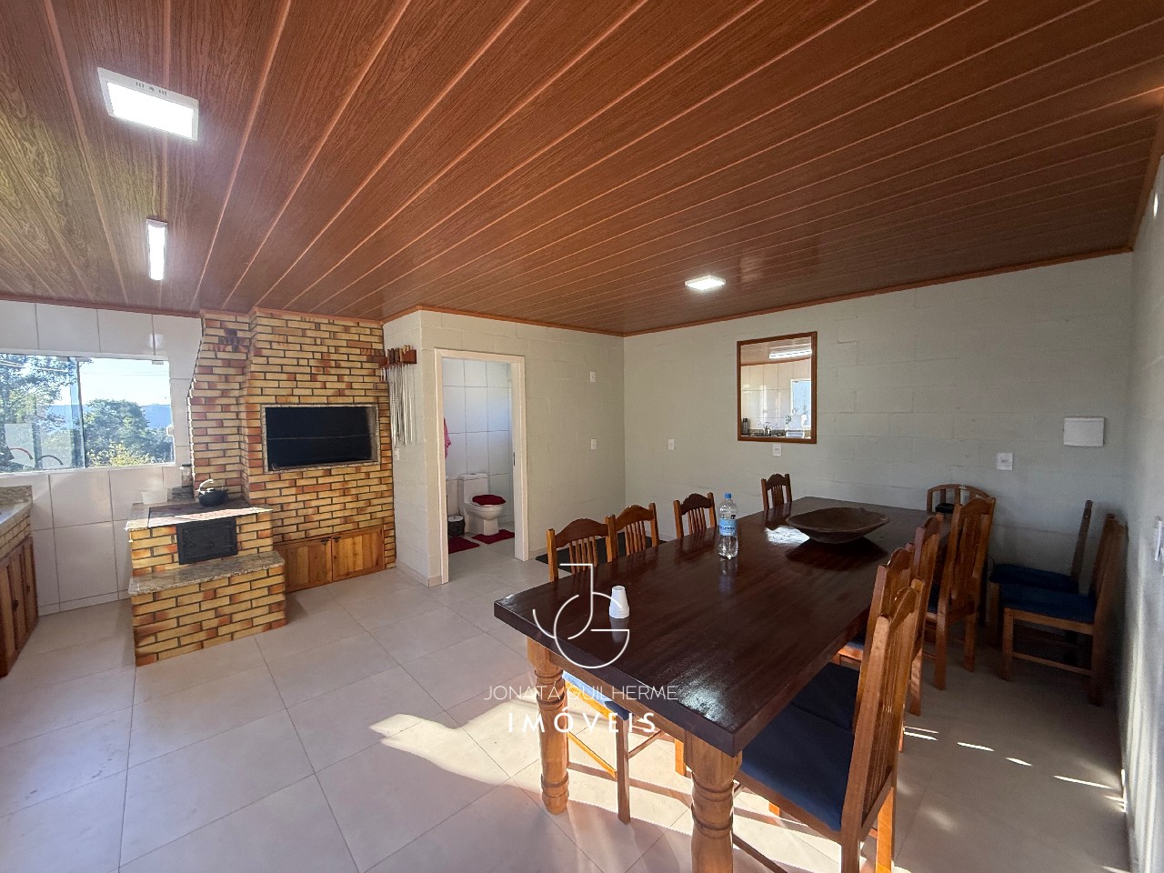 Oportunidade única: Sítio à venda em Feliz-RS, bairro Morro das Batatas, com 1 quarto, 1 sala, 1 banheiro e 40.000m² de área.