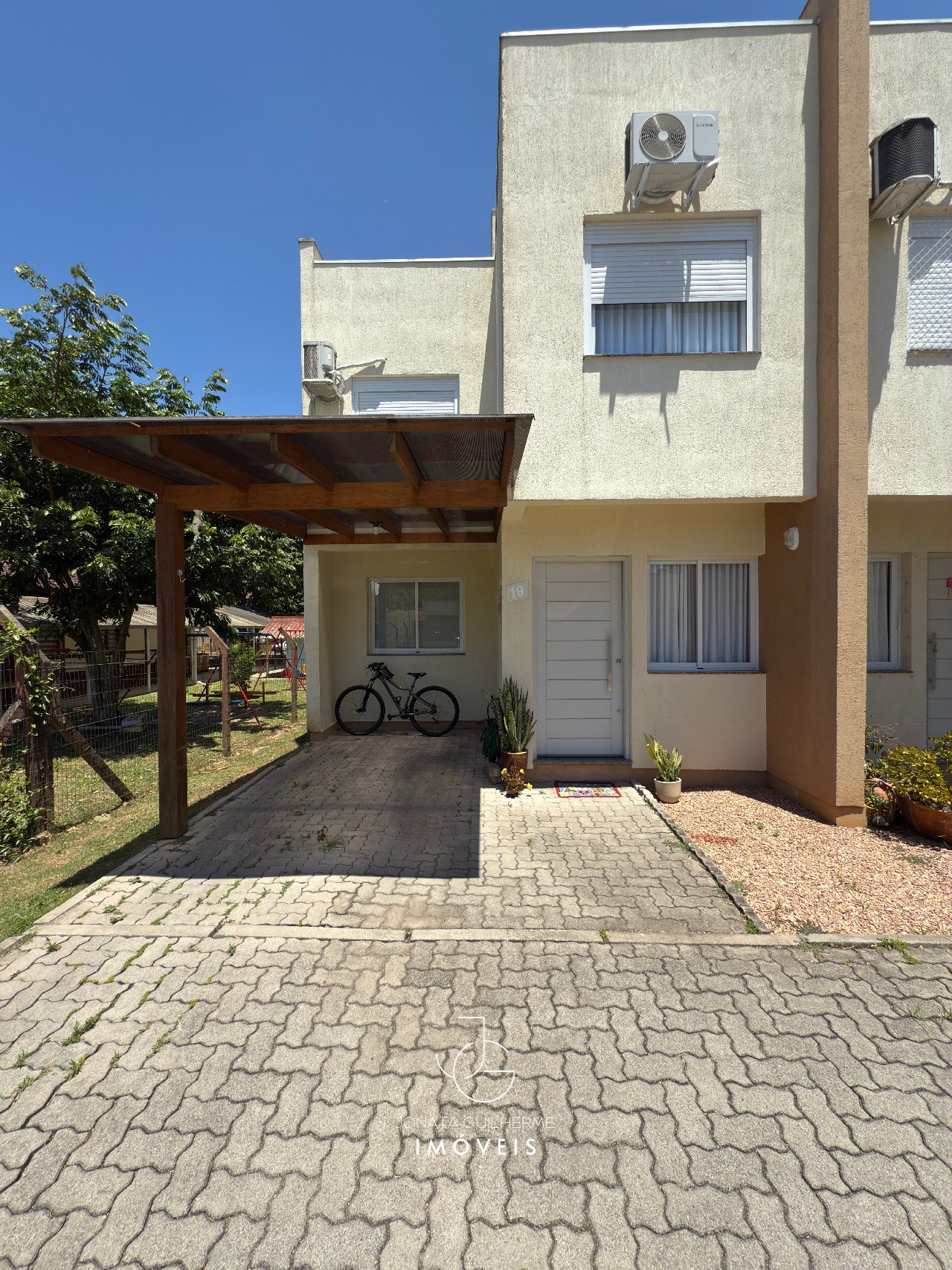 Casa em condomínio à venda no centro de feliz-rs: 2 quartos,