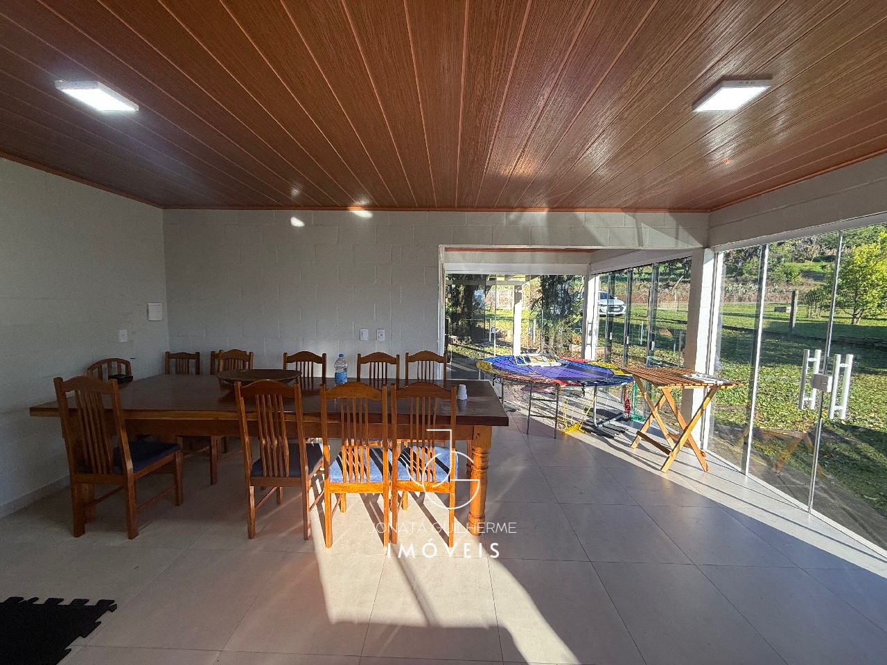 Oportunidade única: Sítio à venda em Feliz-RS, bairro Morro das Batatas, com 1 quarto, 1 sala, 1 banheiro e 40.000m² de área.