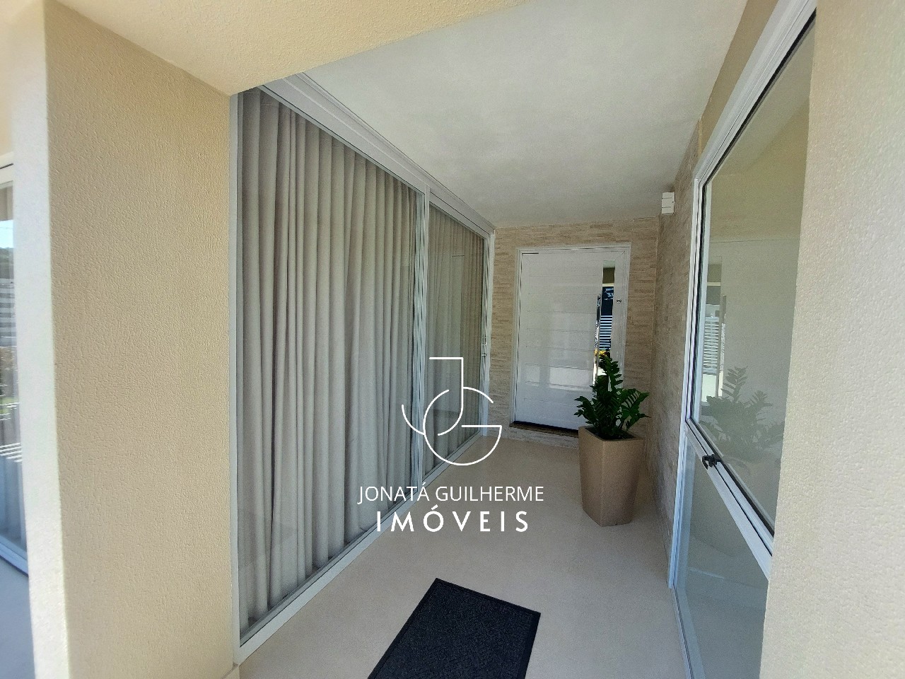 Imperdível oportunidade de investimento: casa à venda em fel