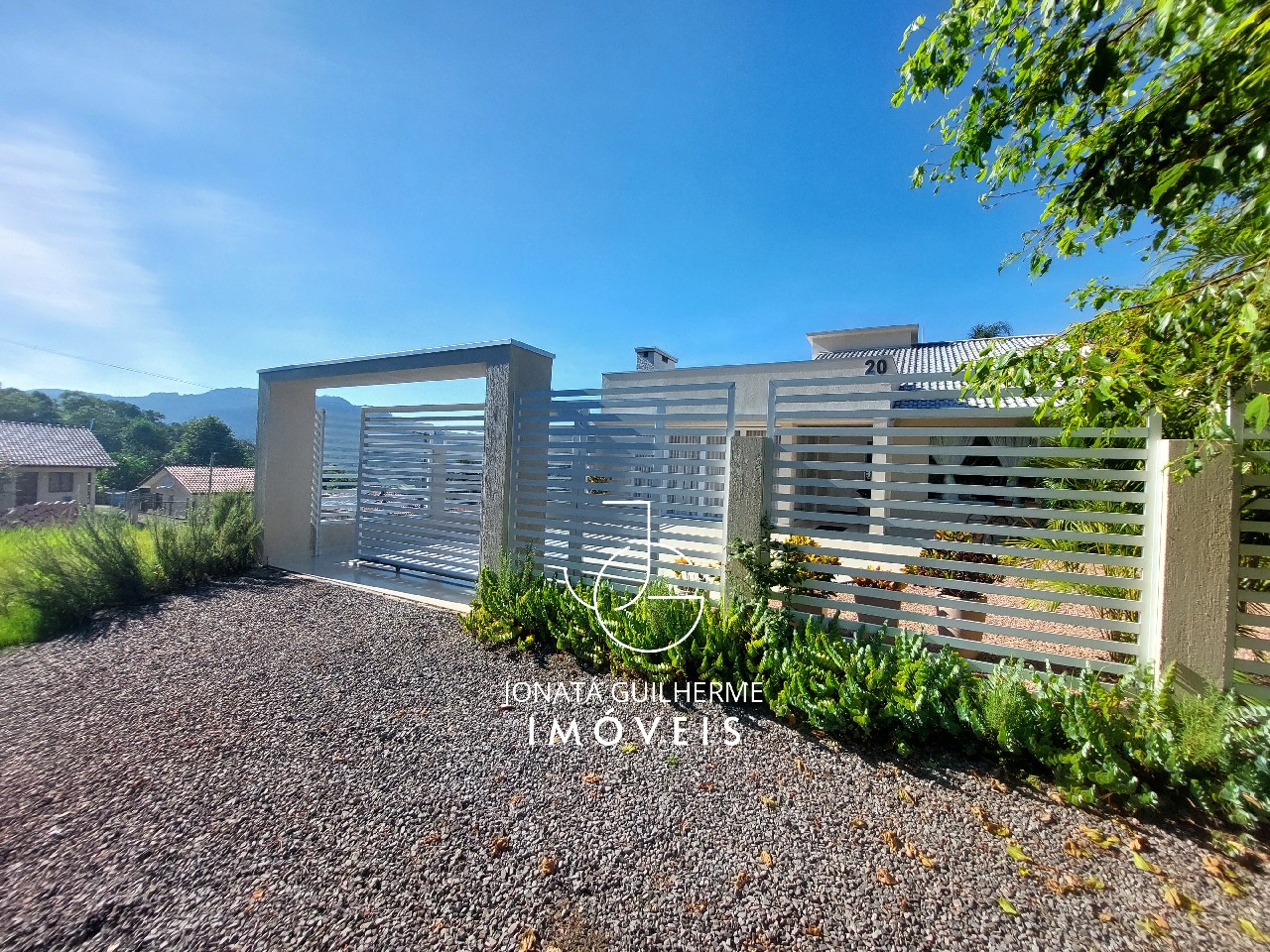 Imperdível oportunidade de investimento: casa à venda em fel