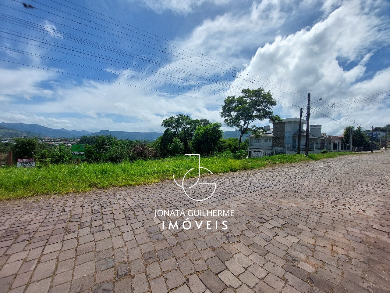 Terreno à venda em feliz-rs, bairro matiel, com 450m² de áre