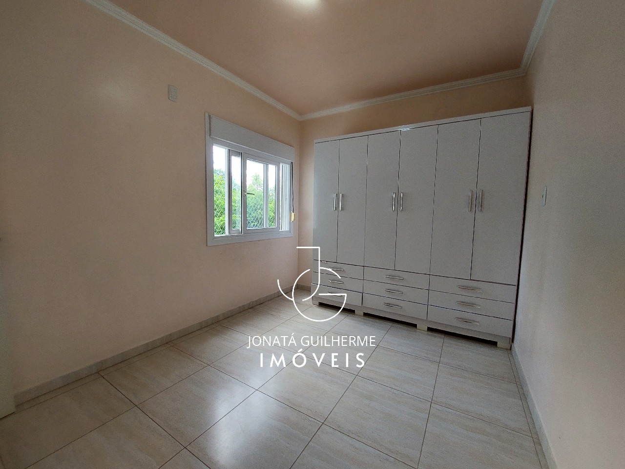Imperdível apartamento à venda no centro de feliz-rs: 2 quar